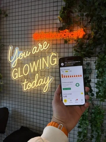 Nina team with the Cinquo app