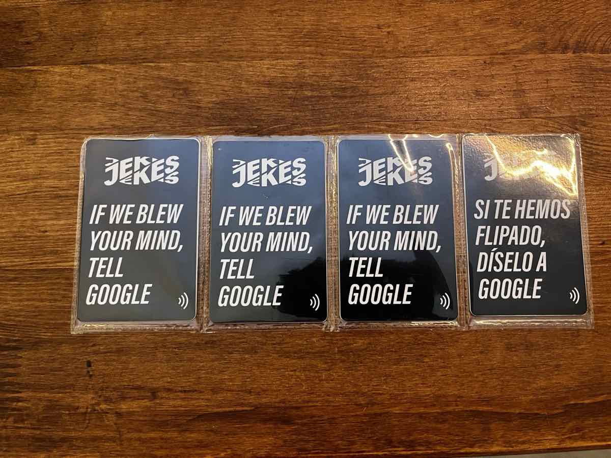 Verso d'une carte NFC personnalisée pour Jekes