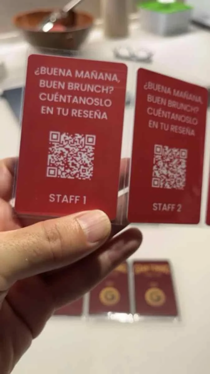 Tonino Café staff NFC cards: “Good morning, good brunch?”