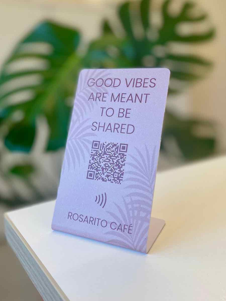 Stand NFC de comptoir personnalisé pour Rosarito Café